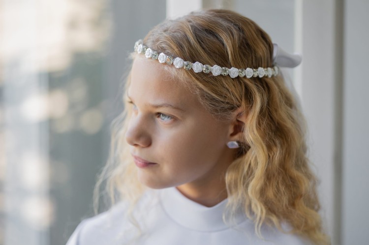 wianek komunijny dla dziewczynki radomiła bok