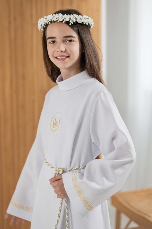 Alba komunijna dla dziewczynki Kornelia zbliżenie